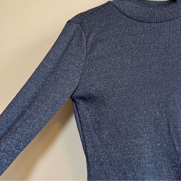 ✨ Violets & Roses Blue Metallic Night Sky Long Sleeve Top XS NWT - Picture 4 of 10